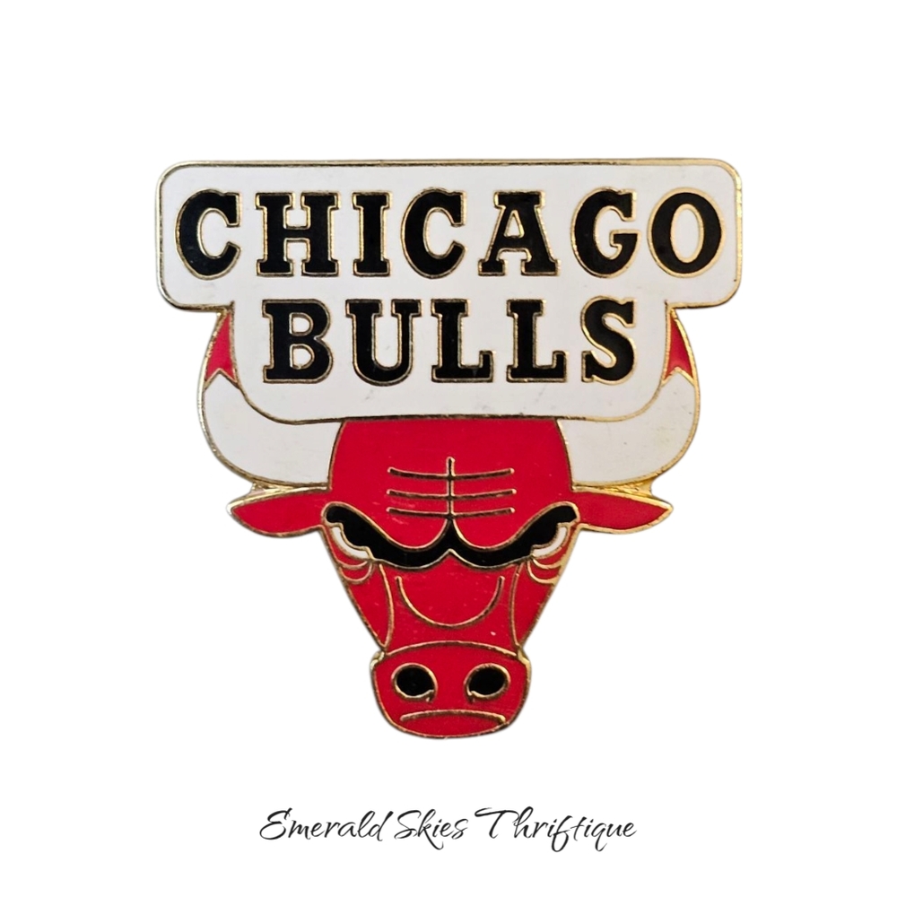 NBA Chicago Bulls Enamel Metal Logo Pin 1997
